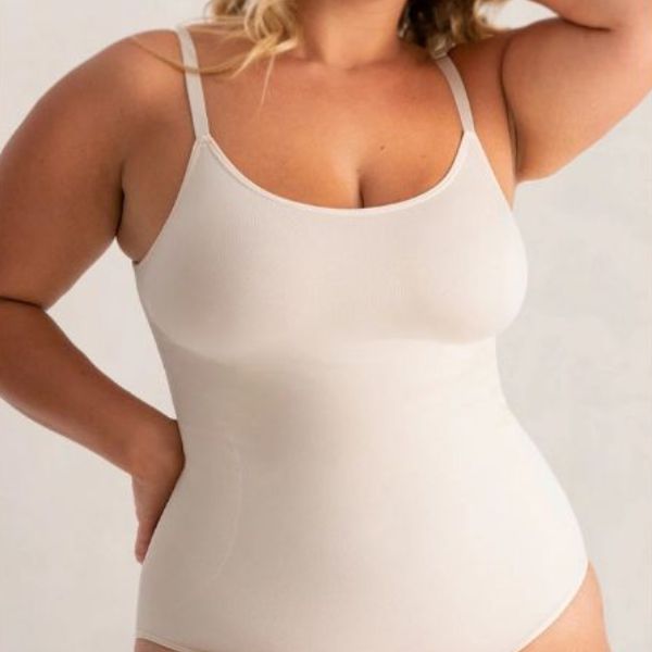 Body con scollo rotondo e spalline sottili